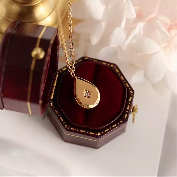 Star Constellation Water Drop Stainless Steel Gold Necklace - Picture 3 of 11